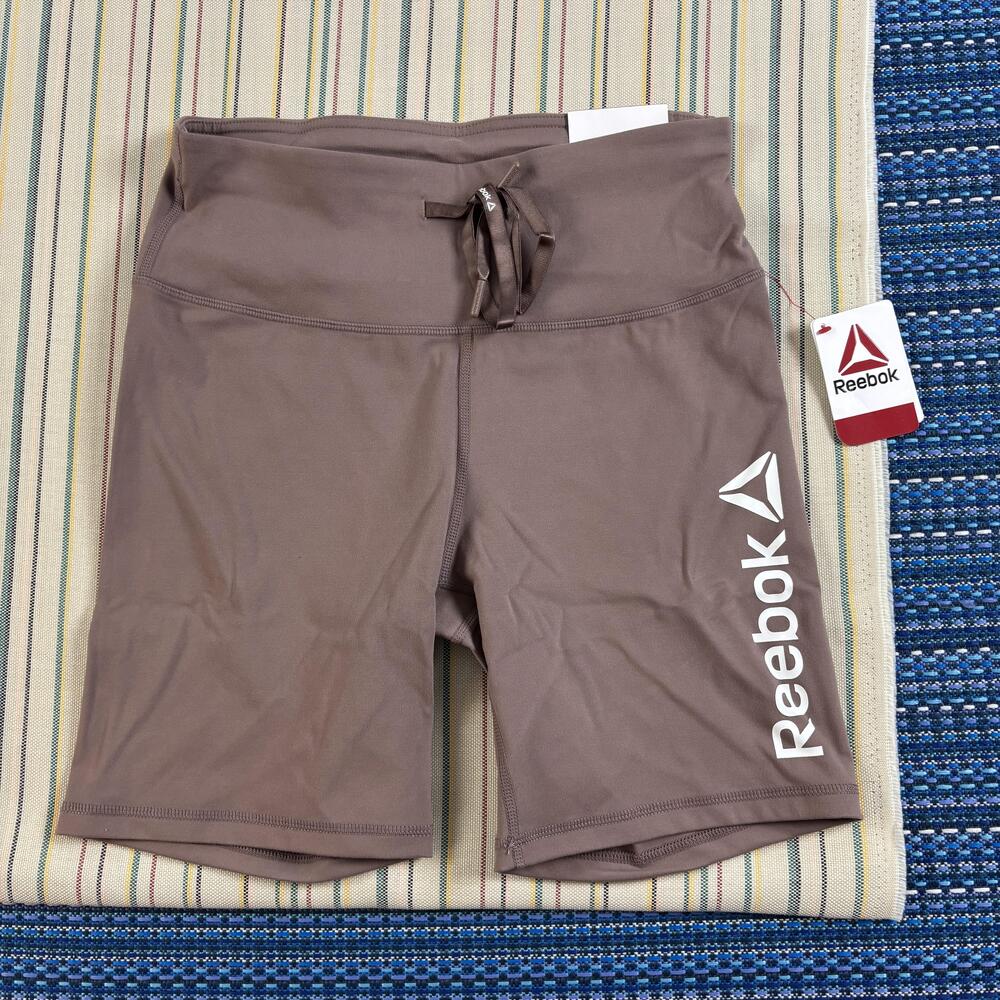 NEW Reebok Essence Bike Shorts Womens Medium Brown 7 Inseam Stretch Athletic